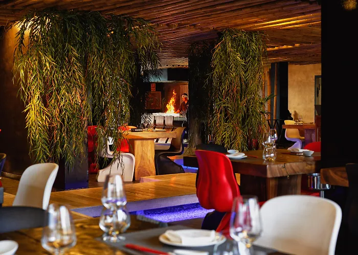Best 10 Spa Hotels in Playa d'en Bossa near Aguamar Water Park